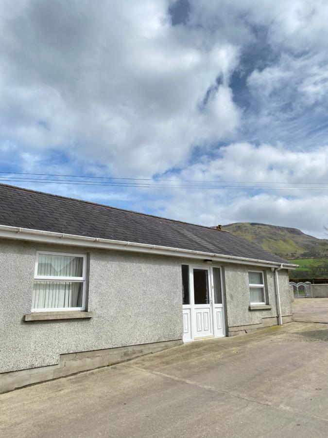Benbradagh Barn Villa Dungiven Esterno foto